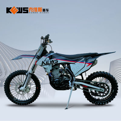 Honda NC300S Sepeda Motor Silinder Tunggal Berpendingin Udara Dengan Karburator Dan Injeksi Bahan Bakar