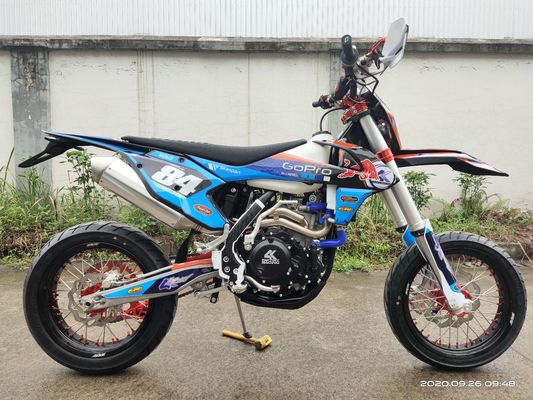 Mesin Empat Langkah Berpendingin Air NC450 Super Motard Sepeda Motor Supermoto Bikes