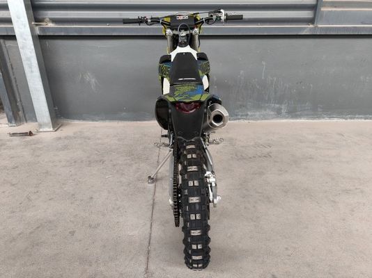 Kinerja Off-Road dengan KEWS 176fmn YB300H Four-Stroke Enduro K23