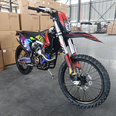 Sepeda Motor Enduro 4-Tak Berpendingin Cairan Loncin YBS300 292cc