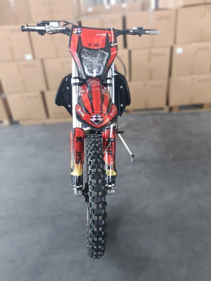 Sepeda Motor Enduro 4-Tak Berpendingin Cairan Loncin YBS300 292cc