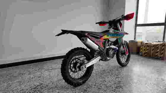 KEWS 176MN YBS300 300CC Enduro Motorcycle with 294.9ML Piston Displacement 21KW Power and 25N.m Torque