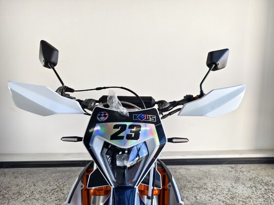 KEWS k23 R-edition 4 Stroke Enduro Motorcycle dengan 21.0 kW Power Output 25.0 N*m Max Torque dan 140 km/h Top Speed